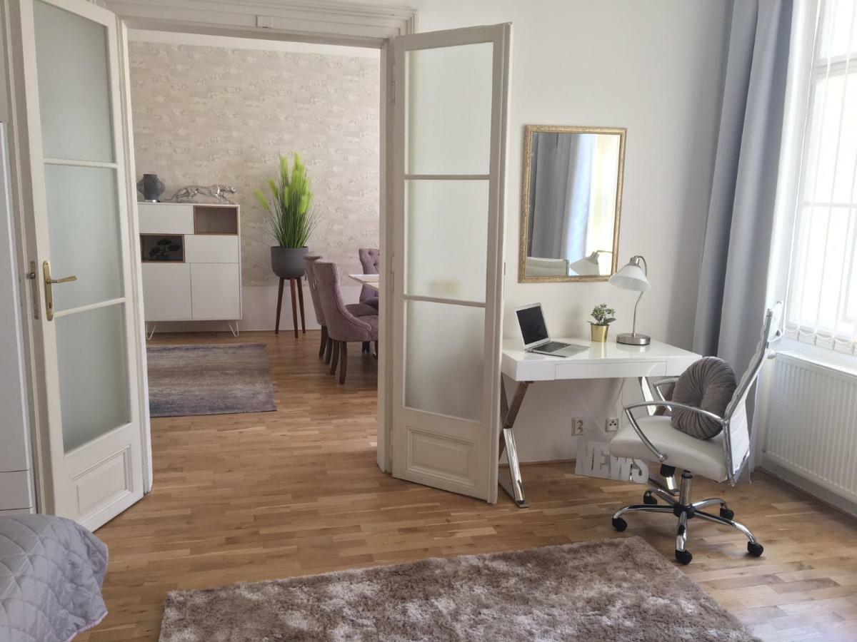 New Design & Style Apartment Old Town Xxl Praha Eksteriør bilde