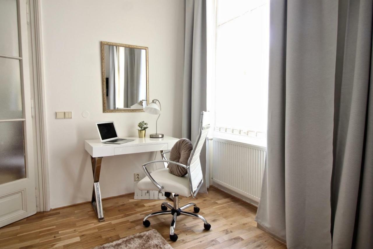 New Design & Style Apartment Old Town Xxl Praha Eksteriør bilde