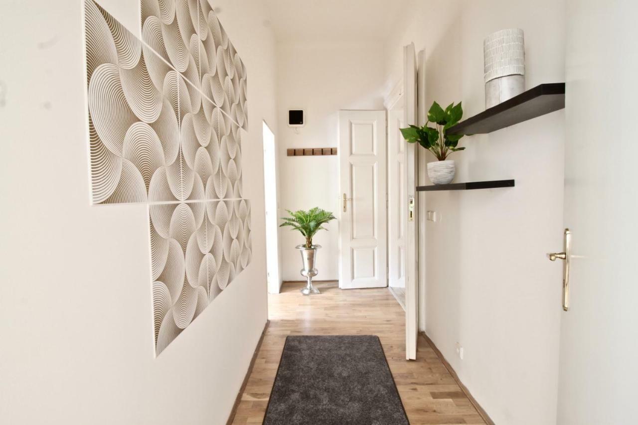 New Design & Style Apartment Old Town Xxl Praha Eksteriør bilde