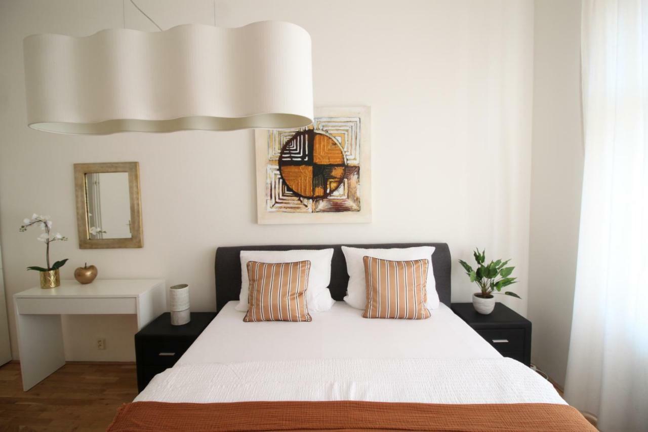 New Design & Style Apartment Old Town Xxl Praha Eksteriør bilde
