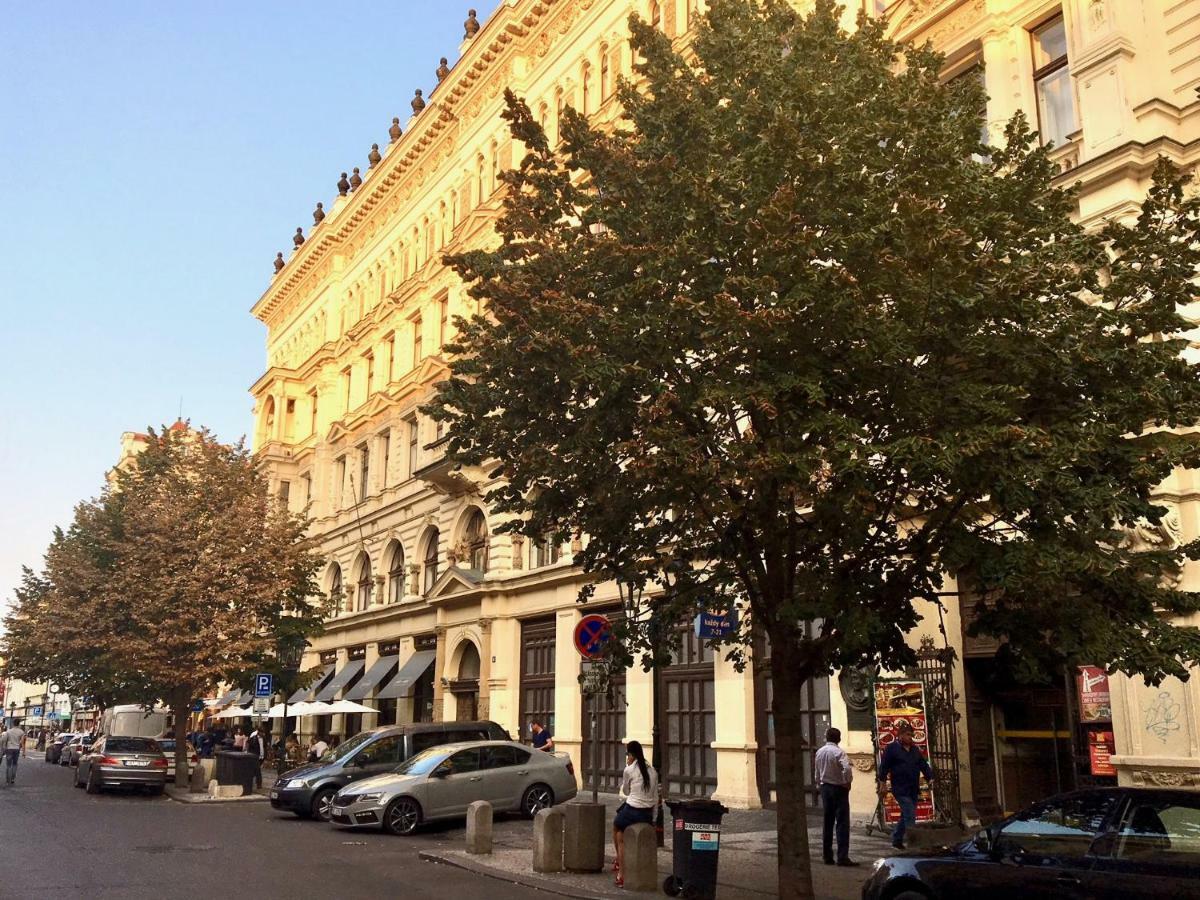 New Design & Style Apartment Old Town Xxl Praha Eksteriør bilde